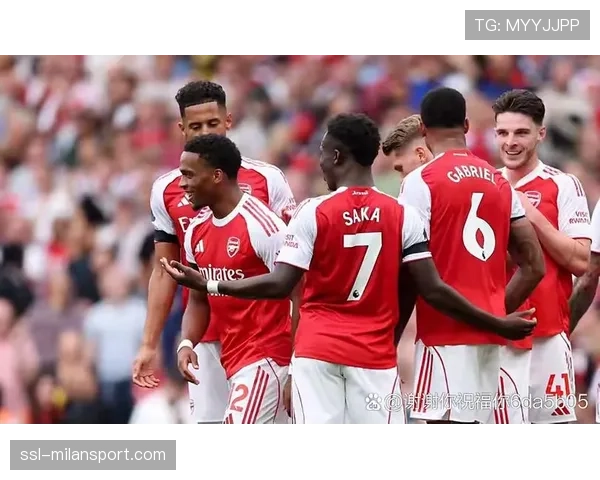 跑动距离统计与攻防转换 利兹联客场战术适应性分析